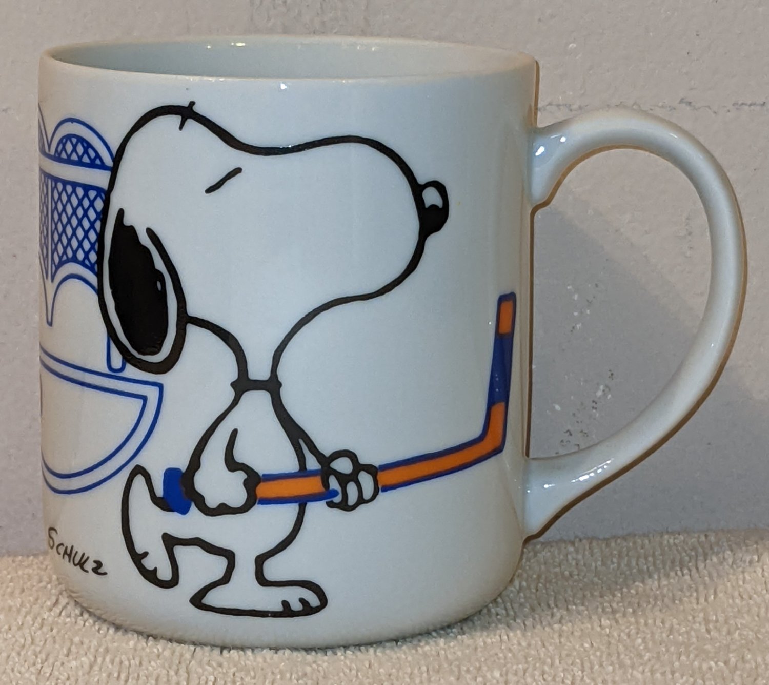 Peanuts Gang Snoopy Woodstock Ceramic Coffee Mug Lot Ice Hockey Happy Birthday Handled Cup