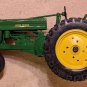 ERTL John Deere Diecast Die Cast 1947 Model G Toy Tractor 1/16 Scale Farm Equipment