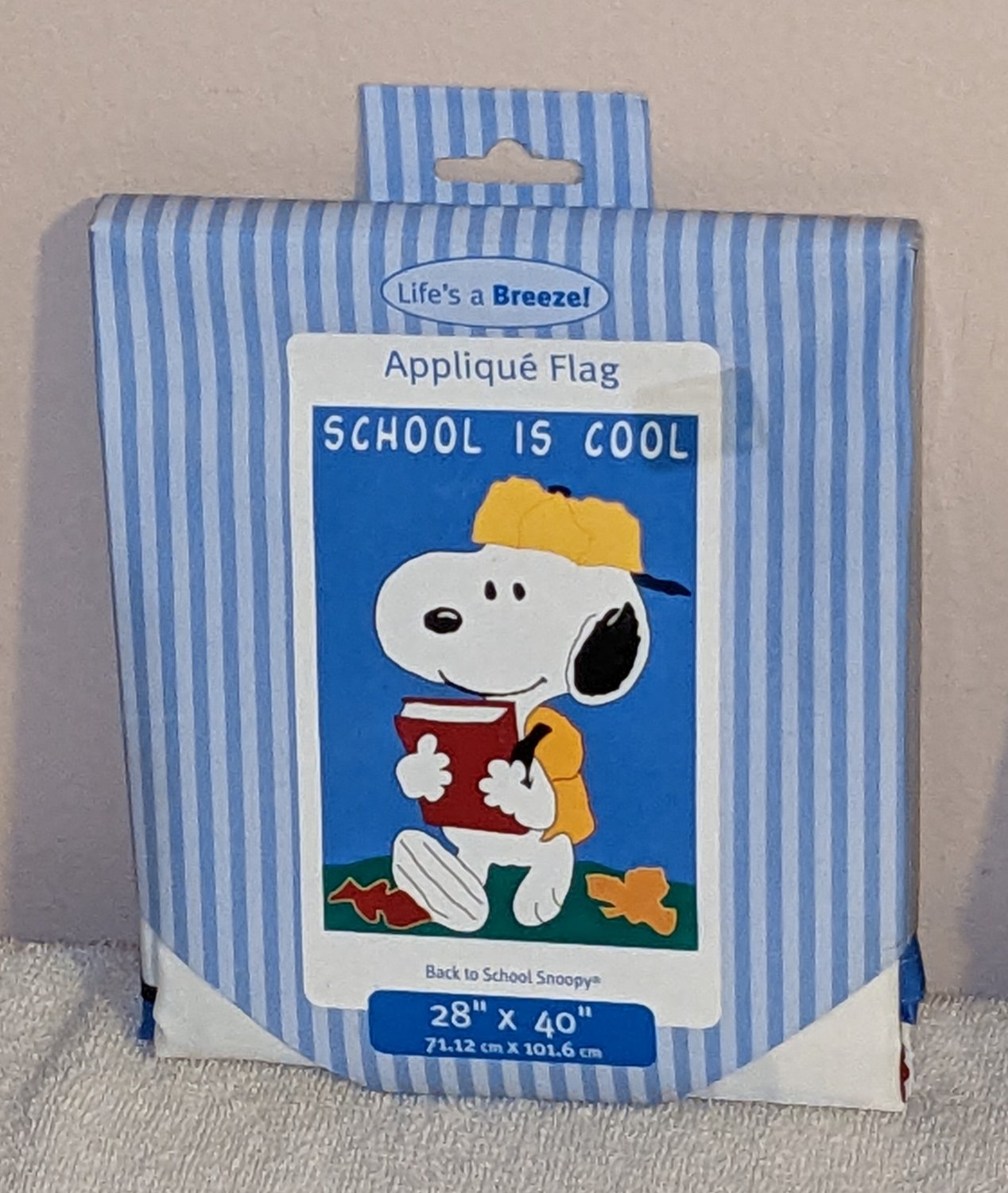 Back To School Snoopy Is Cool Applique Decorative Mini Garden Flag 28 x 40 Peanuts Gang New NIP