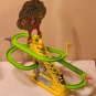 Looney Tunes Lovables Treehouse Chase Playset Baby Tweety Sylvester Tyco 51638  Complete Works 1995