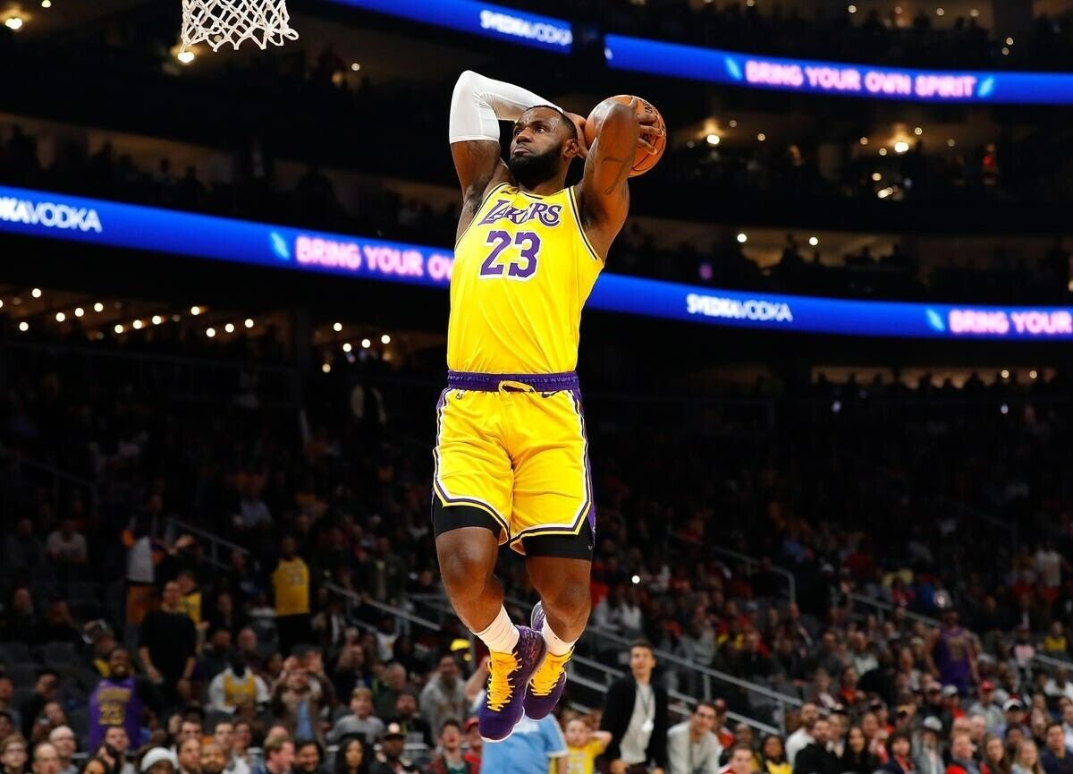 LeBron James Los Angeles Lakers Star Player Lot of 20 Photo Prints 8 x 10 # 1