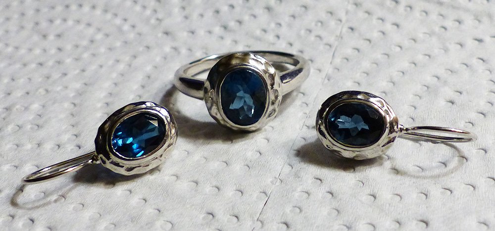 J T 925 Blue Spinal Gemstone Ring and Matching Lever Back Earrings