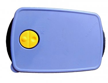 Tupperware Rock N Serve Divided Dish 3990 Rectangular w/Blue Lid Vent 3 Sections