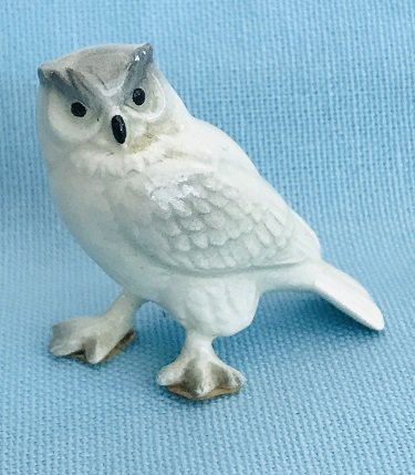 Hagen Renaker Snowy Owl Mama A-351