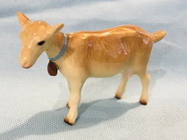 Hagen Renaker Miniature Doe Goat With Bell A-3119
