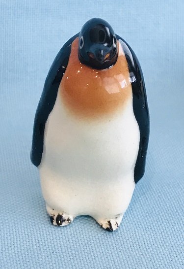 Hagen Renaker Emperor Penguin - A-2018