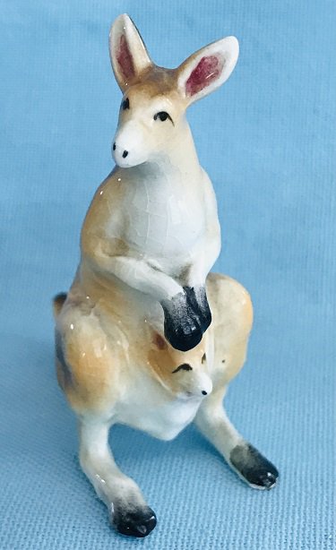Kangaroo & Joey Bone China Vintage Figurine