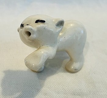 Hagen Renaker Polar Bear Cug A-809 Pre-owned