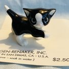 Hagen Renaker Playful Kitten Paw Up Black & White A-436