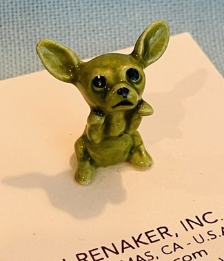 Hagen Renaker Krazy Kritter Baby Chihuahua Green A-3382