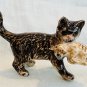 NEW Klima Miniaure Mama Cat Carrying Kitten Head to the Left - E317