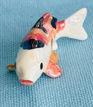 Hagen Renaker Striped Koi Fish A-3377