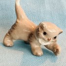 Hagen Renaker Grey Persian Kitten Playing, Paw Up A-386