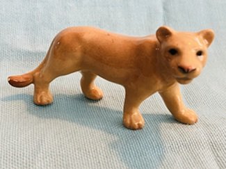 Hagen Renaker Lioness, Style Two A-3173 TLC