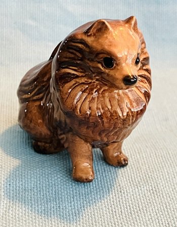 Hagen Renaker Seated Pomeranian A-2077 Pre-Owned