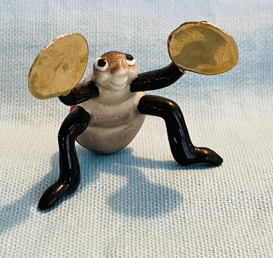HTF Hagen Renaker Beetle Playing Cymbals Bug Band A-939