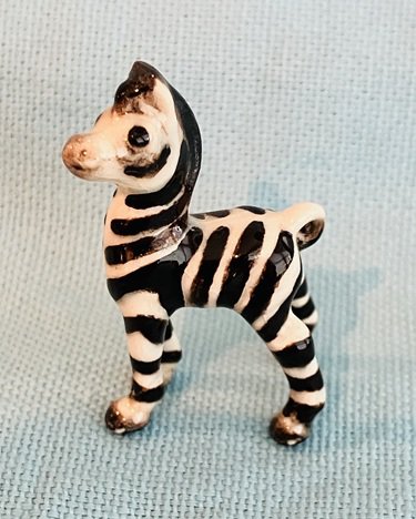 Hagen Renaker Zebra Baby, Standing A-174