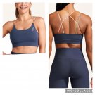 Peloton Strappy Cross Back Sports Bra Size Medium Grey Activewear Gym Run Tread Peloton Strappy Cross Back Sports Bra Size Medium Grey Activewear Gym Run Tread