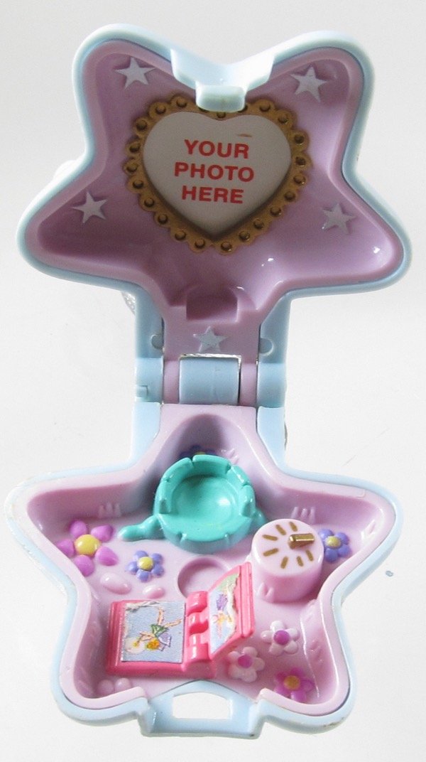 polly pocket locket