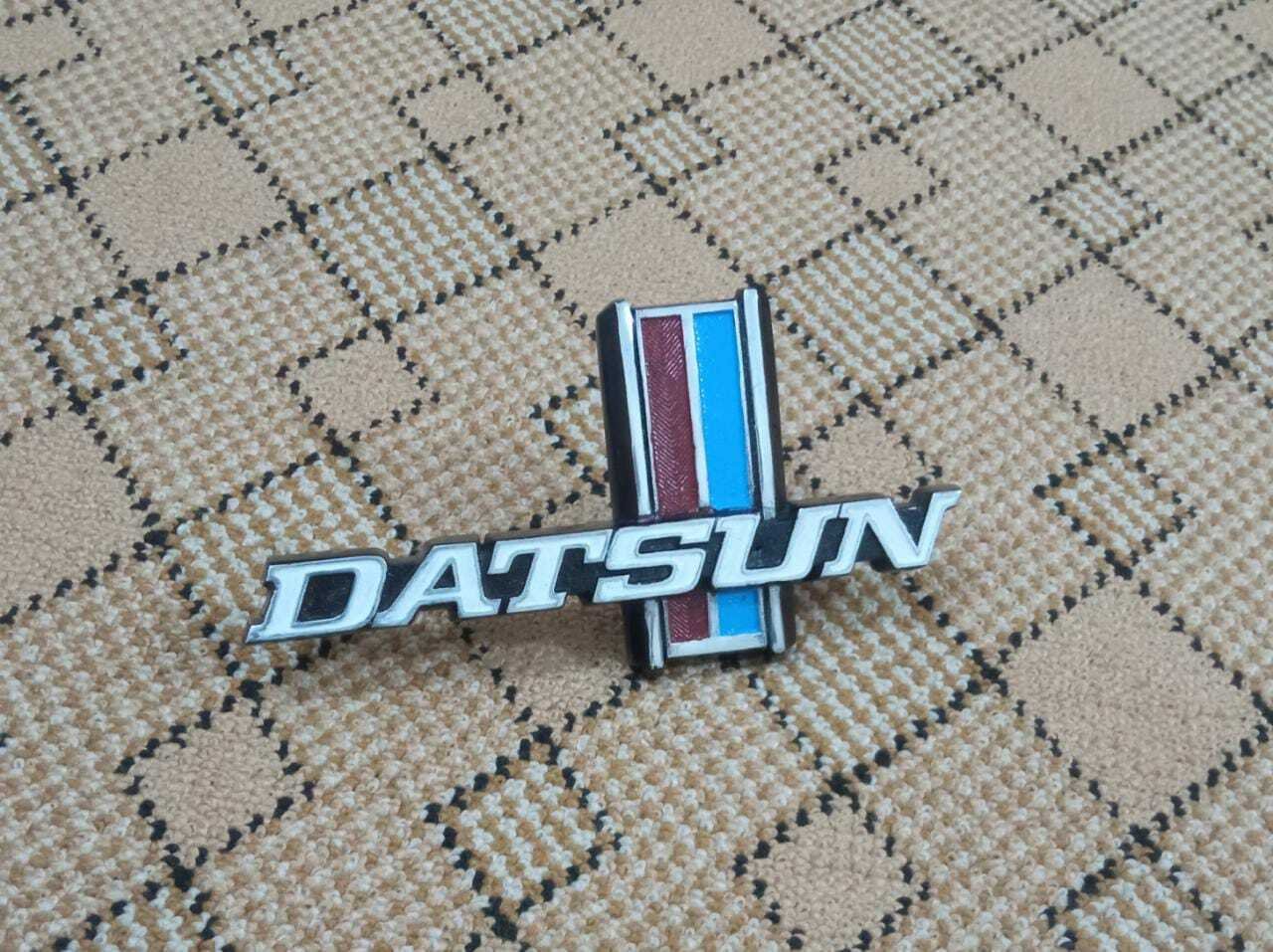 **Before & After: Datsun 620 Grille Restoration   Silver Gray Magic!** - m4xbh9q