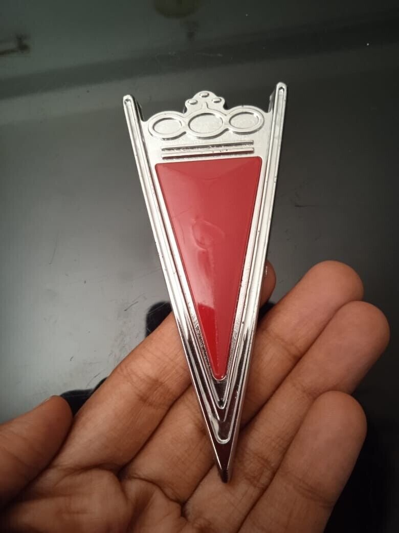 DAEWOO Racer Front Grille Emblem