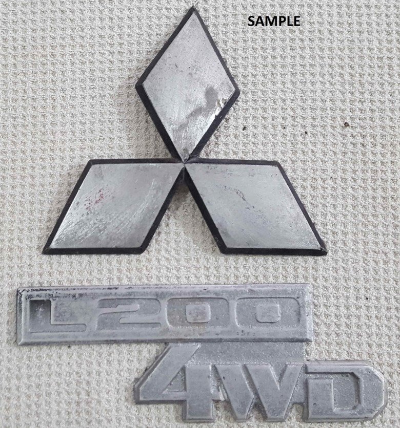 L200 4WD 3  Piece Emblem Set