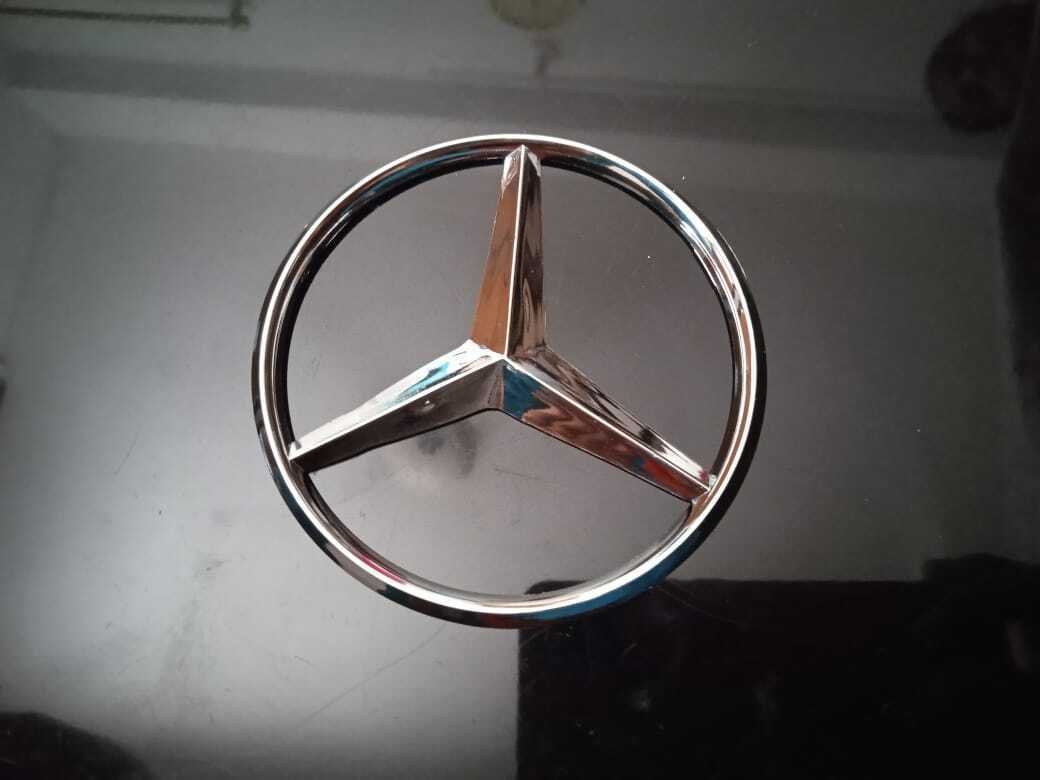 Mercedes digi Emblem