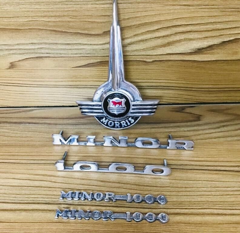 Morris Minor 5 Piece Emblem Set