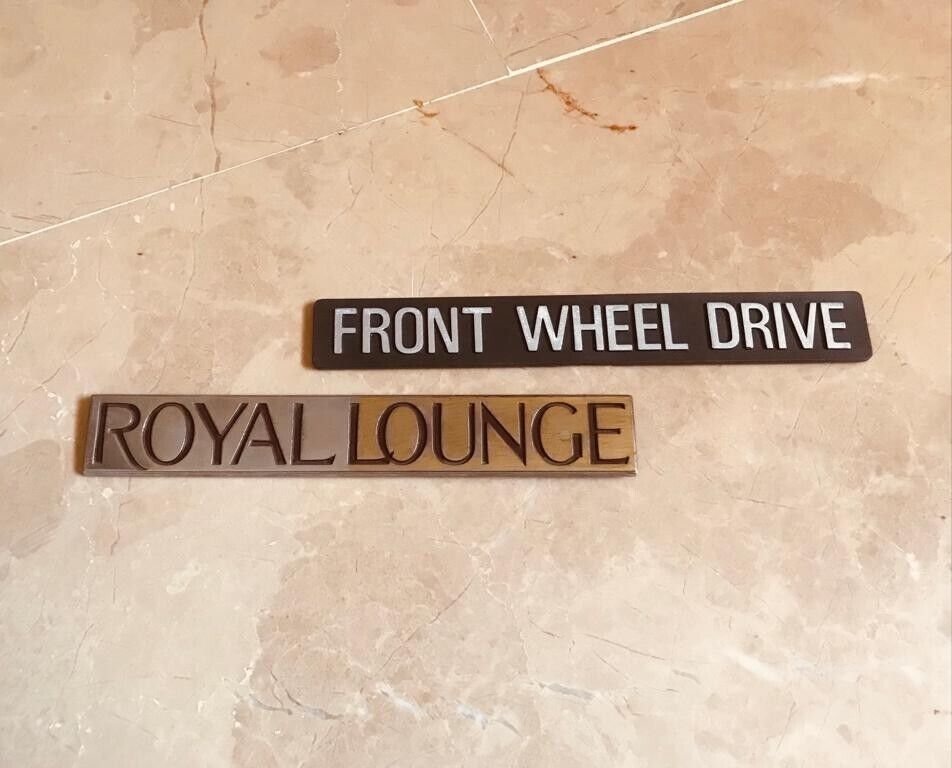 ROYAL LOUNGE With  FRONT WHEEL DRIVE Emblem 2 Piece