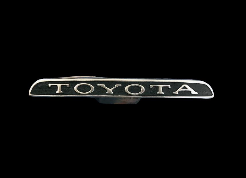 TOYOTA Emblem