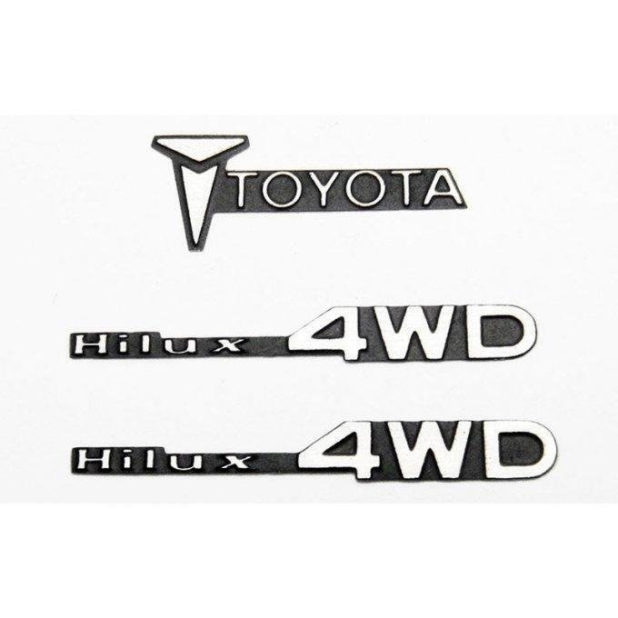 TOYOTA HILUX 4WD Emblum In Metal