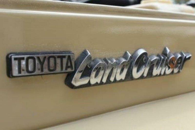 Toyota Land Cruiser For The Model 1976 to 1980 Emblem
