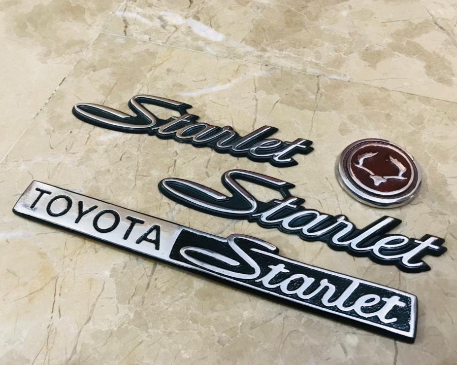 Toyota Starlet 4 Piece Emblem