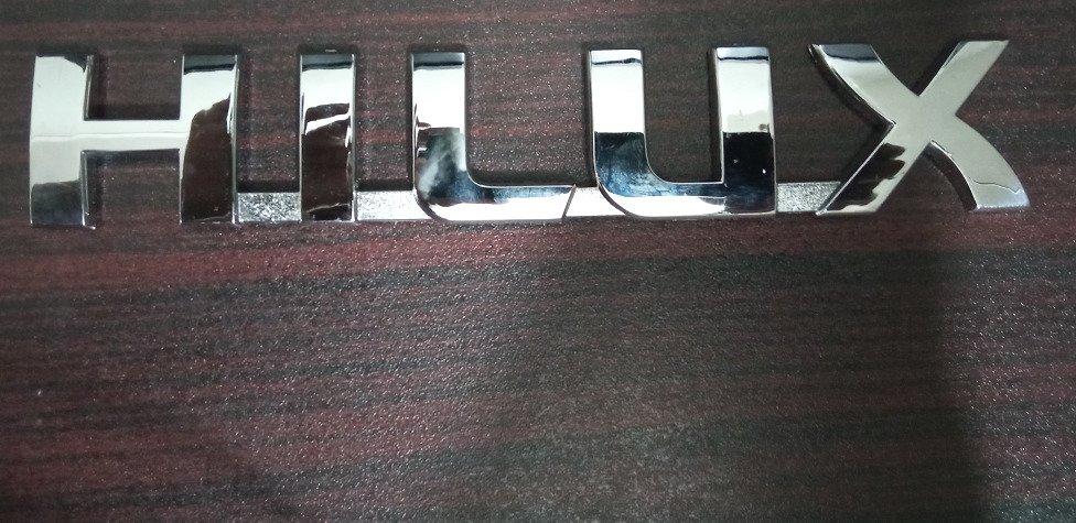 Vigo Champ HILUX Emblem