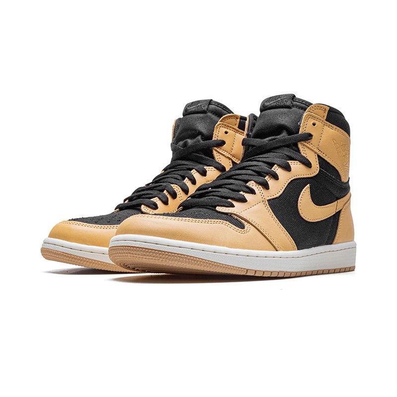 Air Jordan 1 Retro High OG 'Heirloom'
