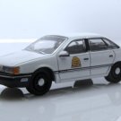 1990 Ford Taurus Utah Highway Patrol State Police Car 1:64 Scale Diecast Toys