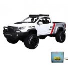 Car W/Rotary Turntable 2017 Chevy Colorado Zr2 Falken Tires 1/24 Scale Diecast Toys