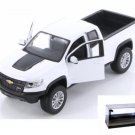 Car W/Led Display Case 2017 Chevy Colorado Zr2 Showcasts 34517 1/27 Diecast Toys