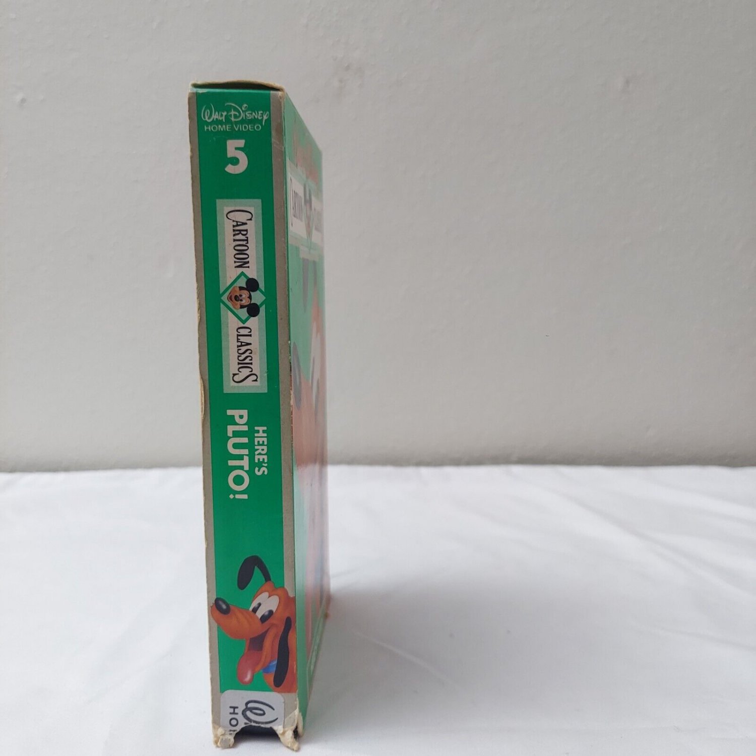 Walt Disney's Cartoon Classics Here's Pluto VHS Video Tape