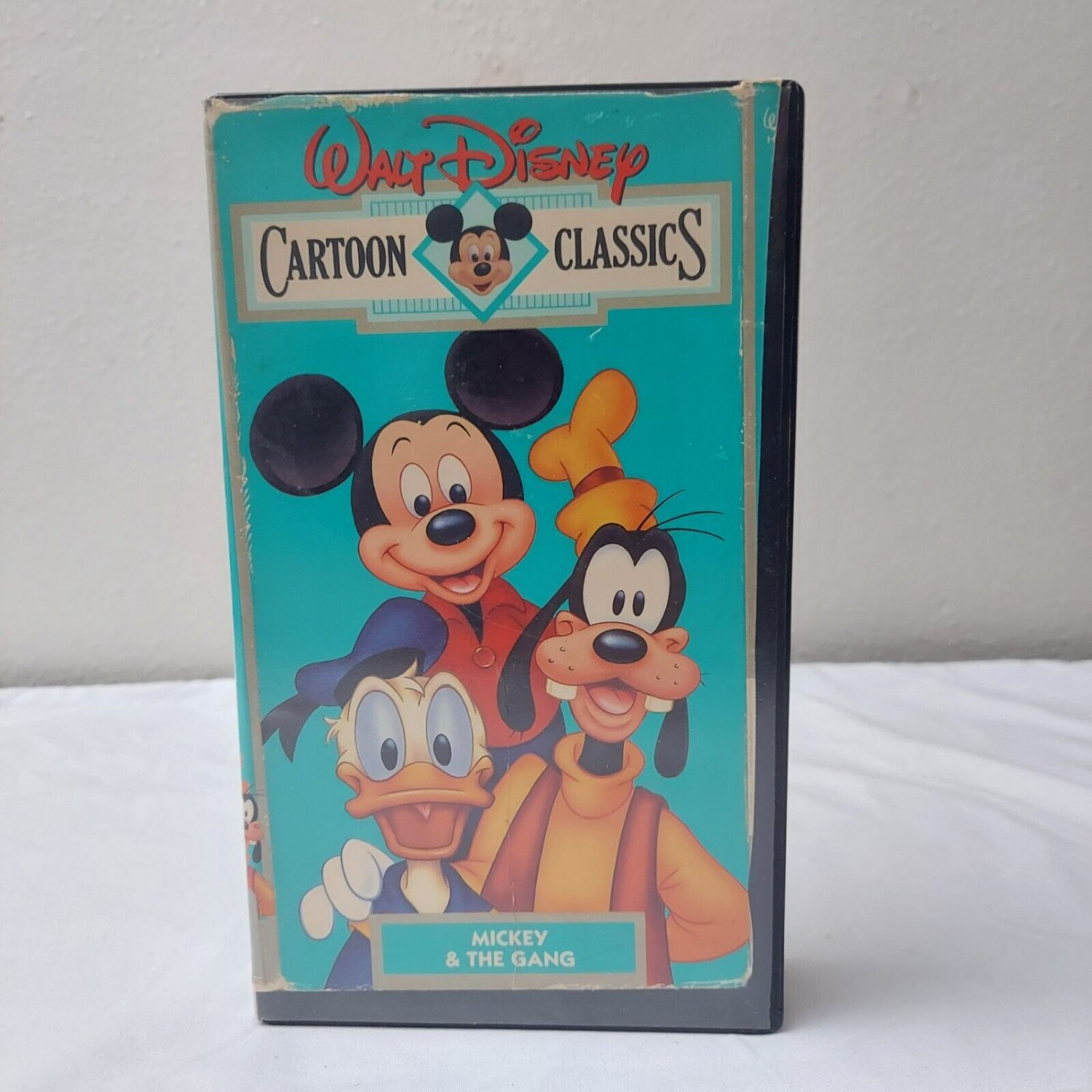 Walt Disney Cartoon Classics Volume 11 Mickey &The Gang VHS Clamshell