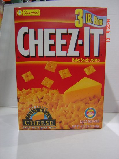 Crackers, Cheez-it 2 Bag (1.5lbs.,681g. each) Pack