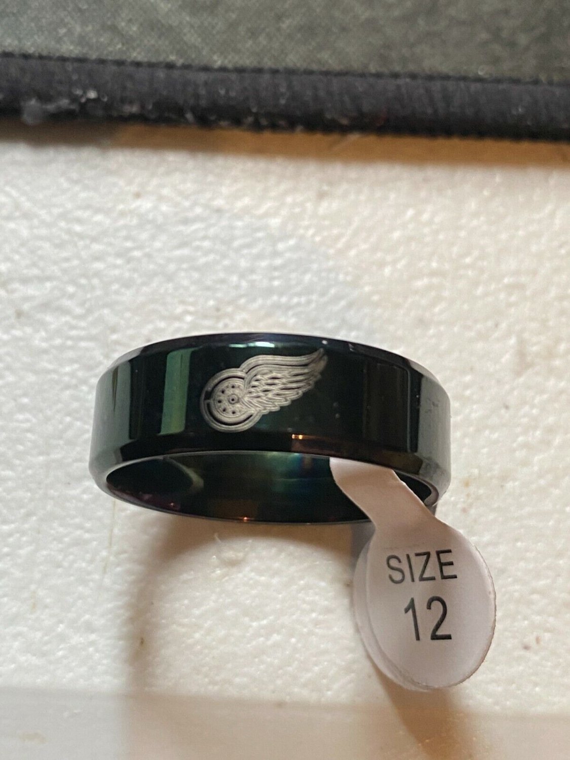 Detroit Red Wings titanium ring size 12