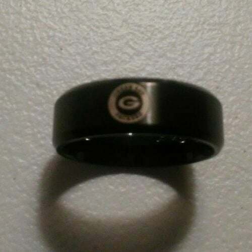 Green Bay Packers Team Titanium Ring, style #4, sizes 7-13
