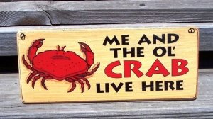 ME AND OL' CRAB LIVE HERE Wood Tropical Beach Bar Sign