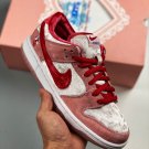 strangelove x sb dunk low âvalentineâs dayâ ct2552-800
