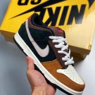 sb dunk low ‘joe strummer’ blackmetallic zinc