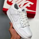 dunk low “triple white” dd1503-109