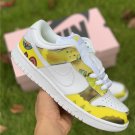 women & men dunk low pro ‘de la soul’ white yellow