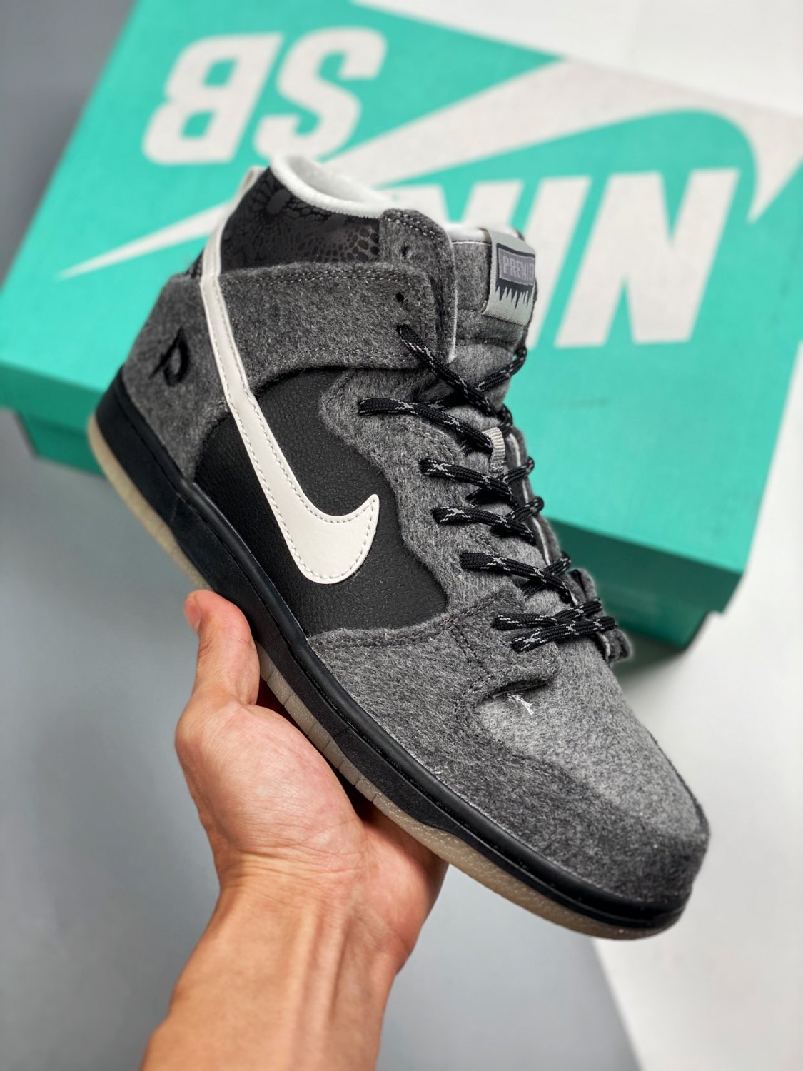 premier x sb women &&Acirc;&nbsp;men dunk high &Atilde;&cent;&Acirc;�&Acirc;�petoskey&Atilde;&cent;&Acirc;�&Acirc;� dark charcoalwhite-light graphite