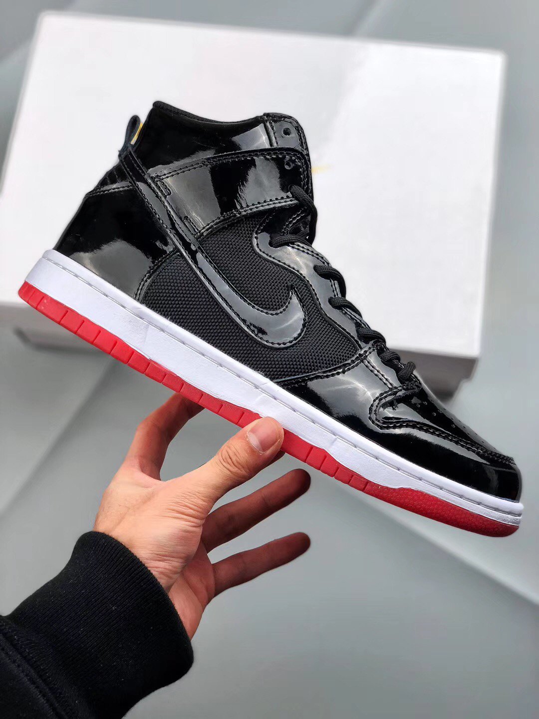 sb women &&Acirc;&nbsp;men dunk high &Atilde;&cent;&Acirc;�&Acirc;�bred&Atilde;&cent;&Acirc;�&Acirc;� blackwhite-varsity red